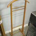 879 4345 VALET STAND
